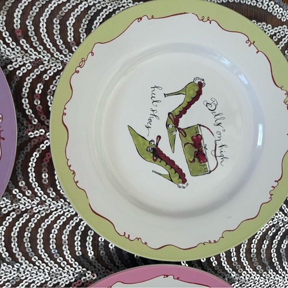 Rosanna holiday shoe Christmas themed salad/desert plates set of 4 - Picture 3 of 9